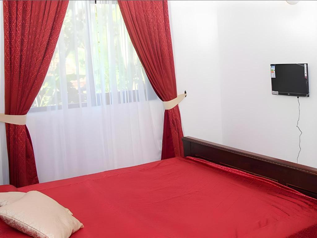 The Mgs Hotel Elpitiya  Екстериор снимка