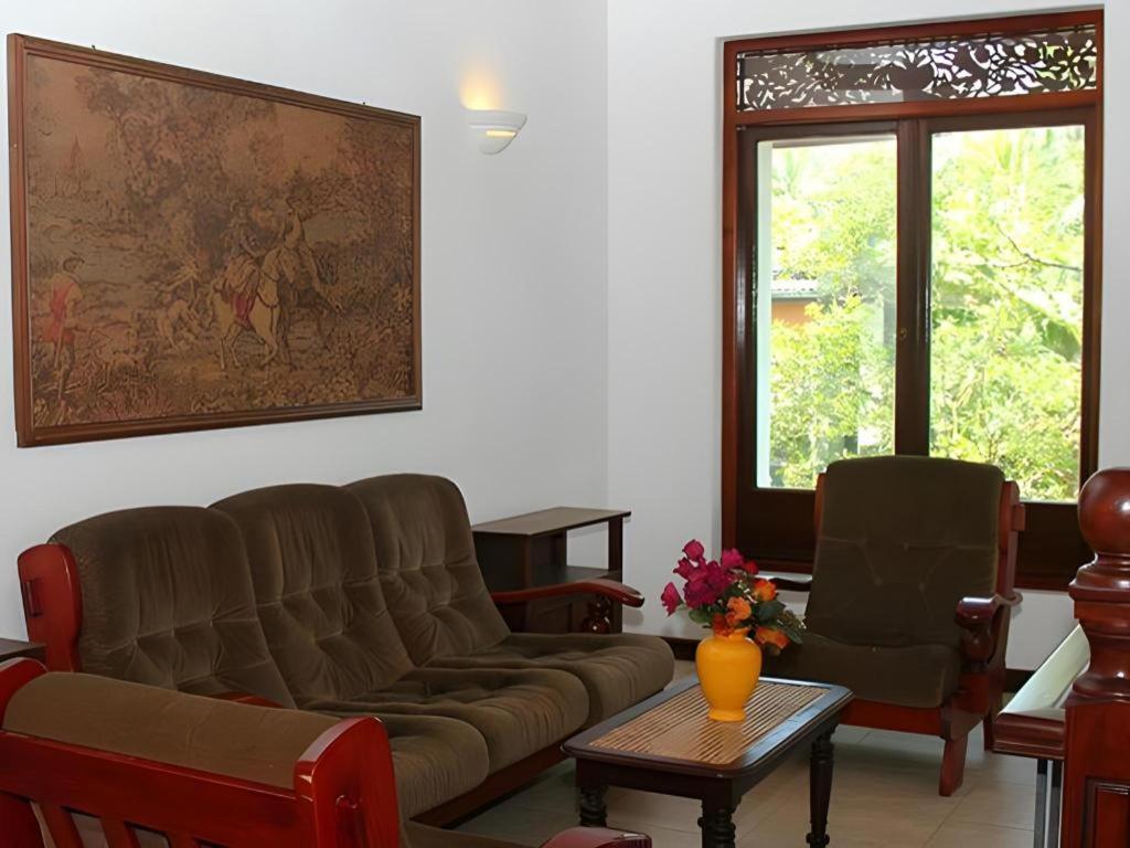 The Mgs Hotel Elpitiya  Екстериор снимка